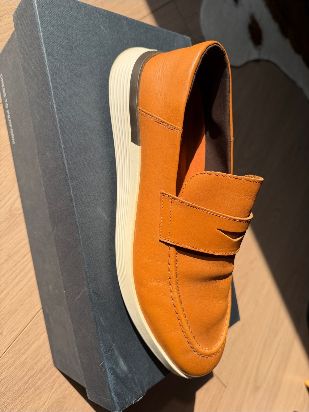 Wolf & Shepherd Crossover Loafer sz 10.5